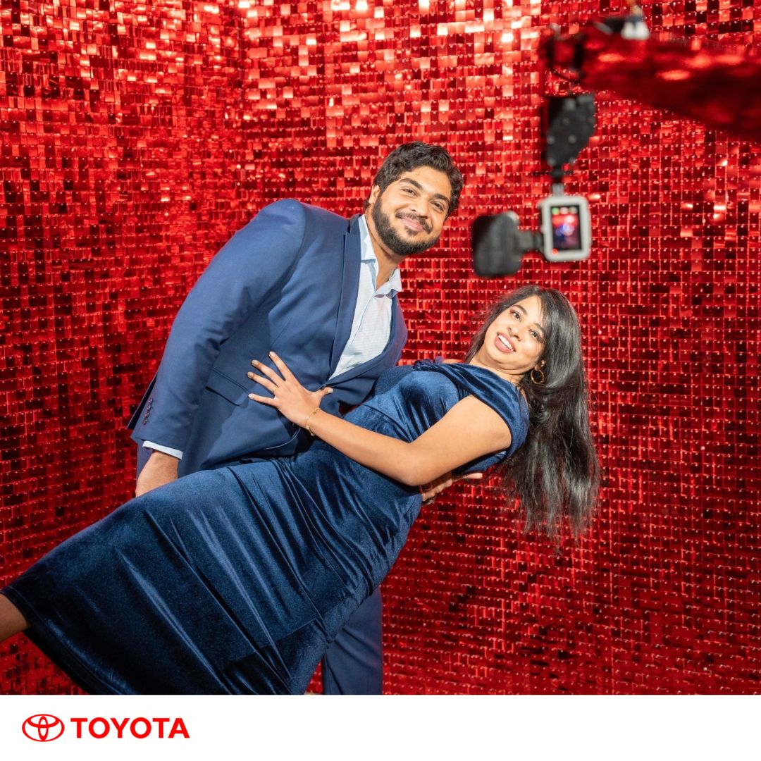 phosphor.utils.elfsightcdn