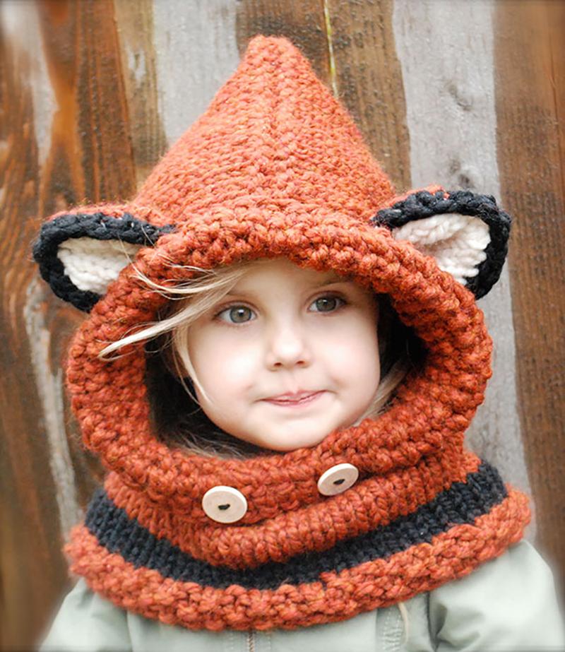 необычная вязанная шапка для детей