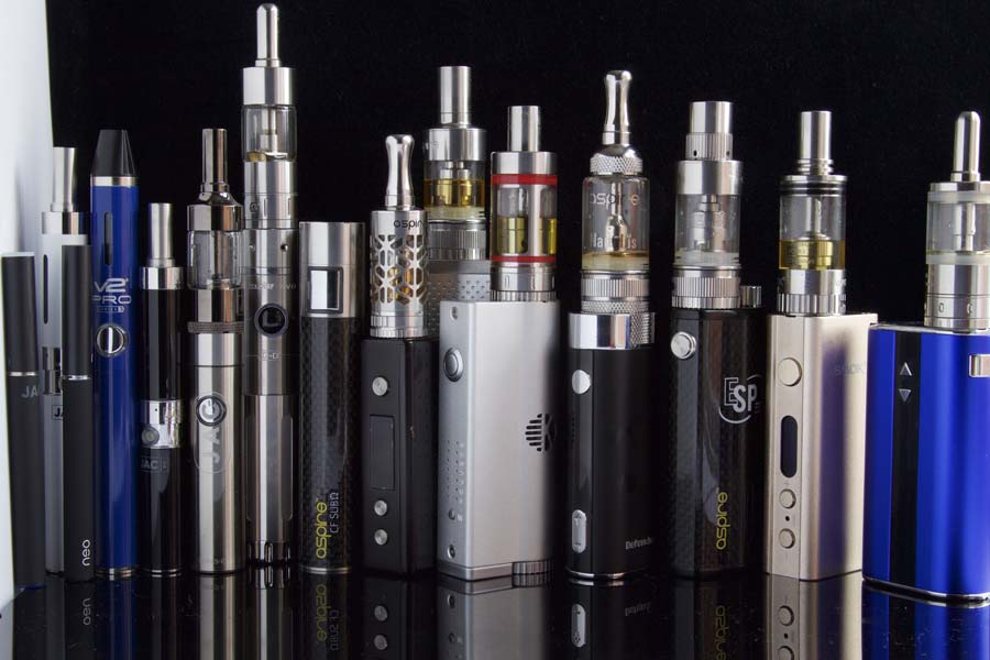 Разнообразие выпускаемых форм и видов электронных сигарет