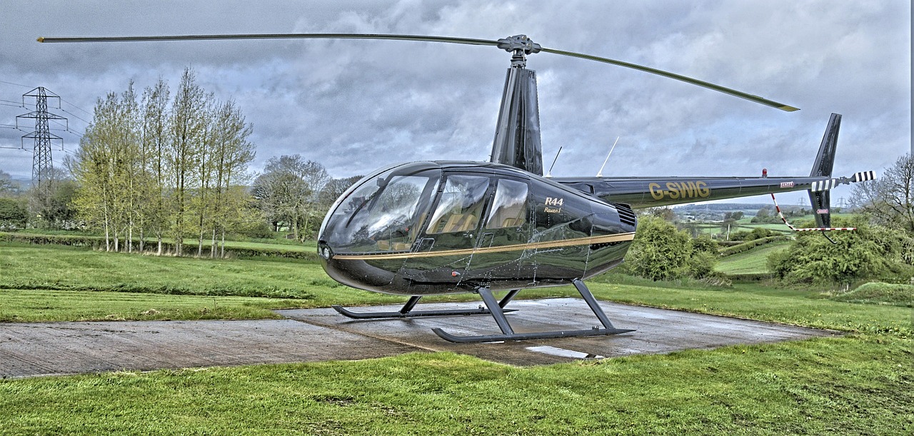 вертолет robinson r44