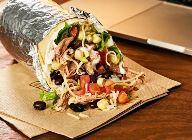 carnitas-burrito-chipotle_jpg_92